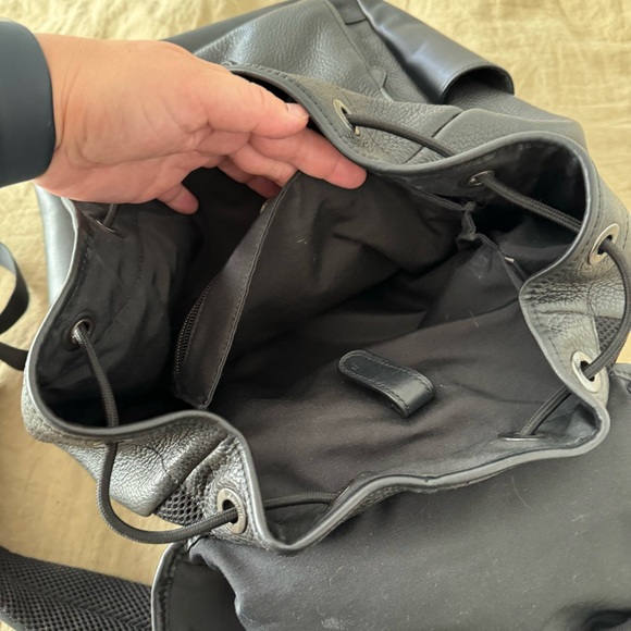 Authentic Coach Leather Backpack - Picture 7 of 10